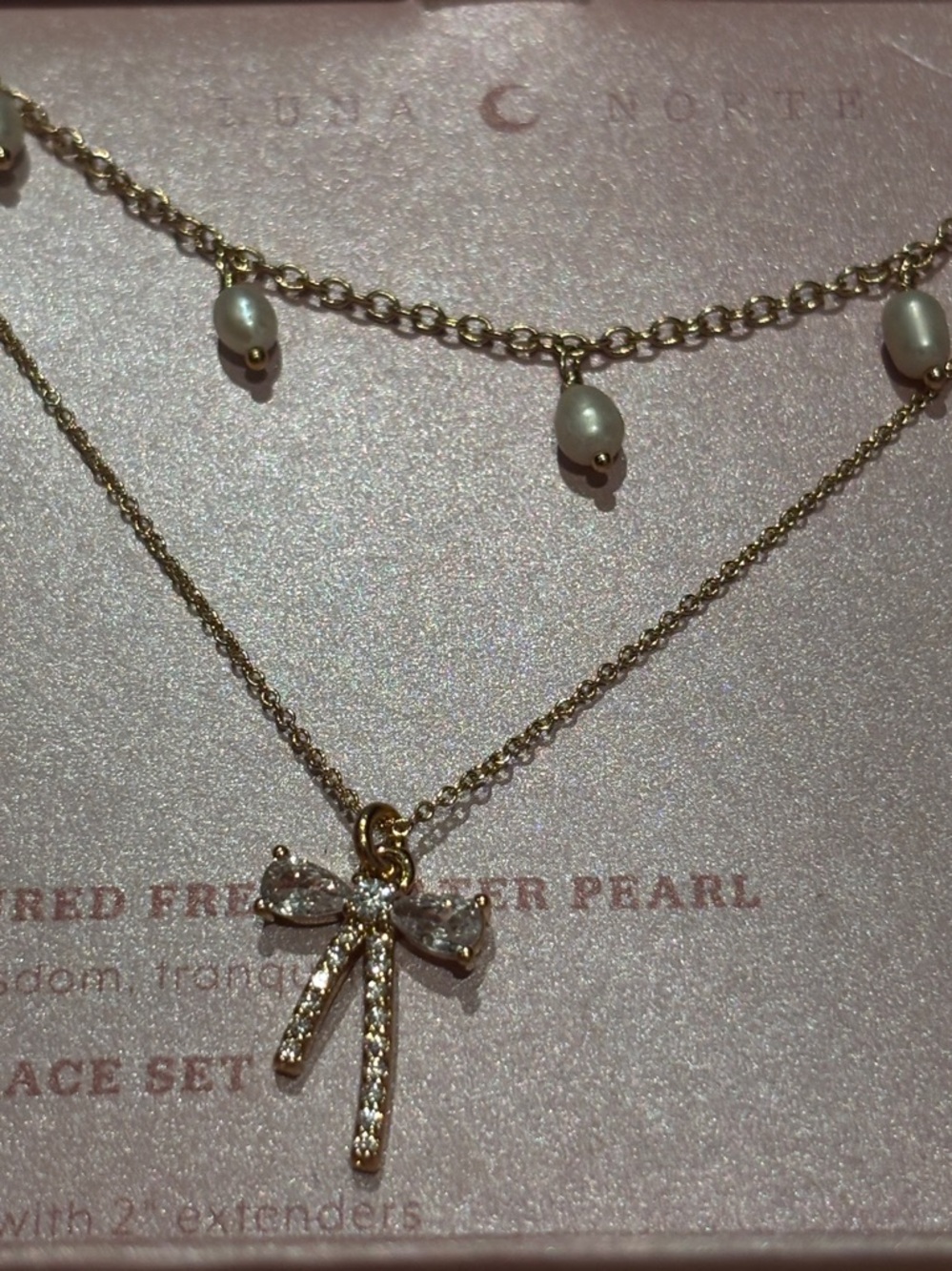 NIB Luna Norte Gold Freshwater Pearl & bow Layered Necklace Set - Picture 2 of 5